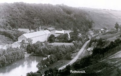 Podkováň